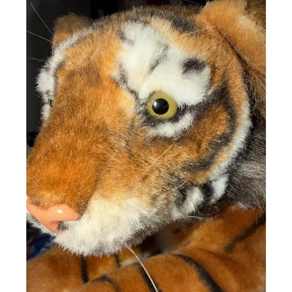 Vtg KellyToy TIGER Large 30” (feet to tush) Plush Stuffed Animal Realistic RARE